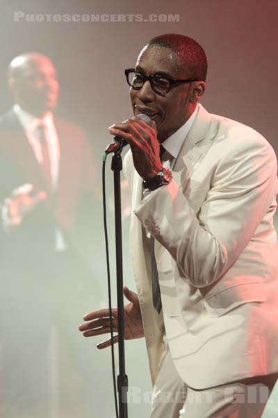 RAPHAEL SAADIQ - 2009-04-14 - PARIS - Le Bataclan - 